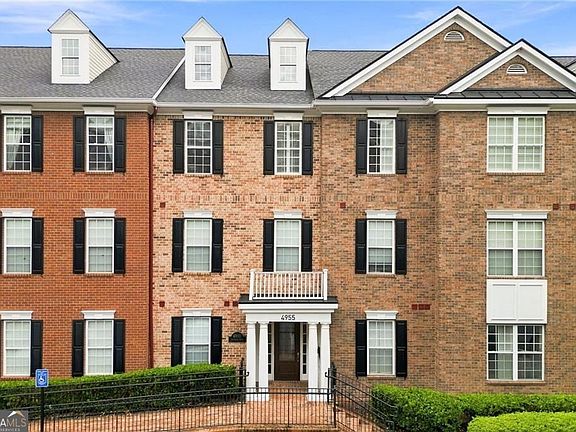 3rd image of 4955 Ivy Ridge Dr SE Unit 303
