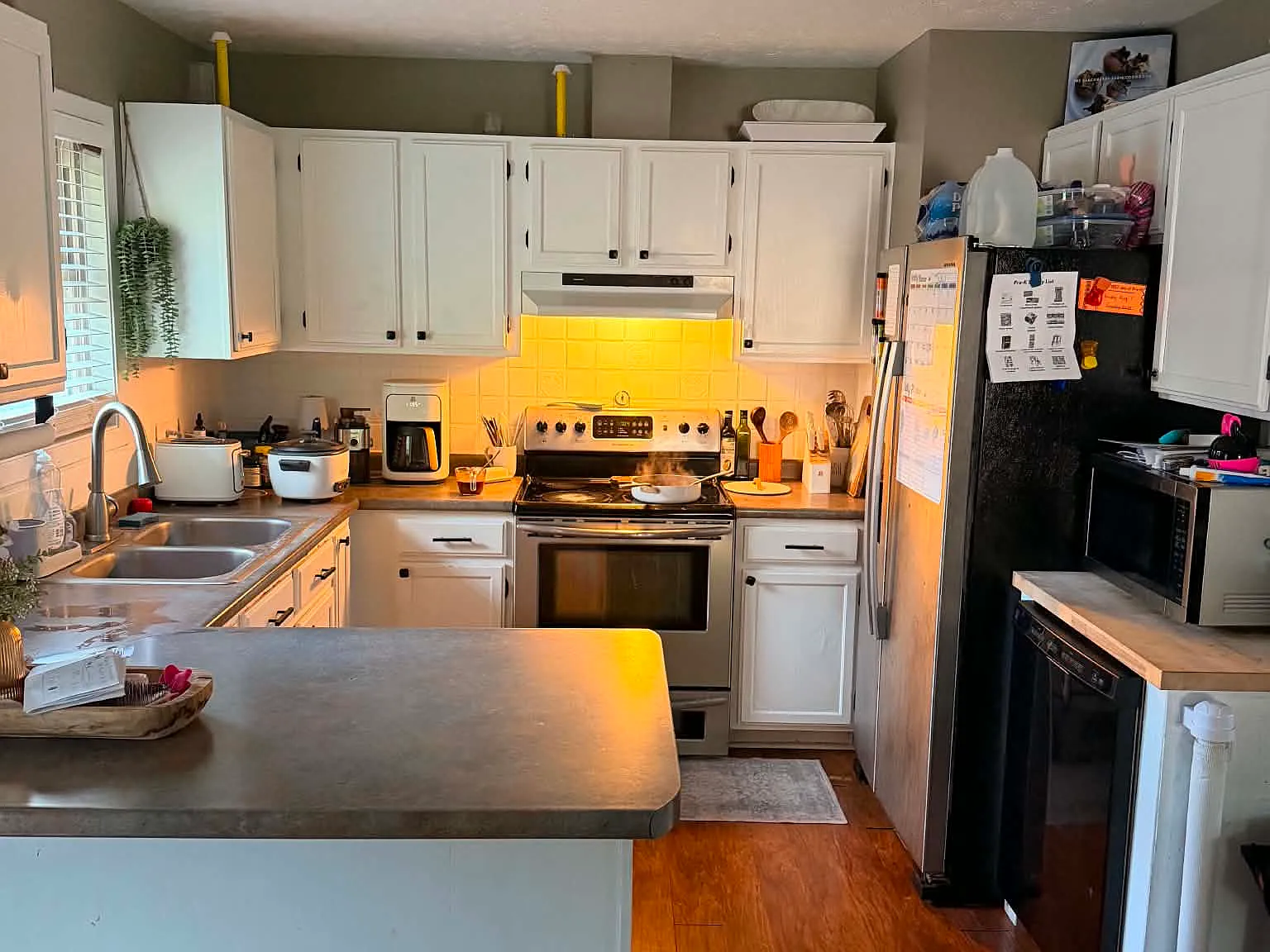 3 bed, 1148 sqft, $2,000 — Photo 3