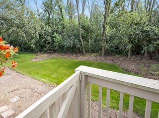 830 Schultz St, Lemont, IL 60439