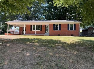 9605 Cherrywood Ave, Mc Kenzie, TN 38201