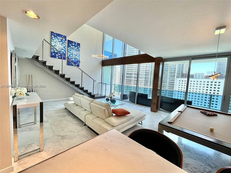 200 Biscayne Boulevard Way #1107