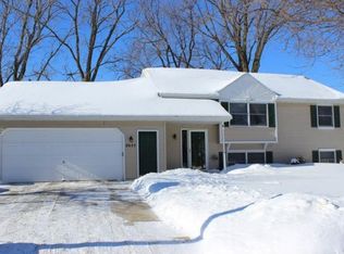 2601 S Gladys Ave, Appleton, WI 54915