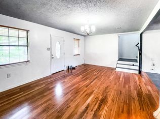 5476 Summer Dr, Baton Rouge, LA 70812