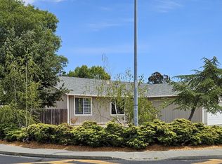 1106 Elvera St, Rohnert Park, CA 94928