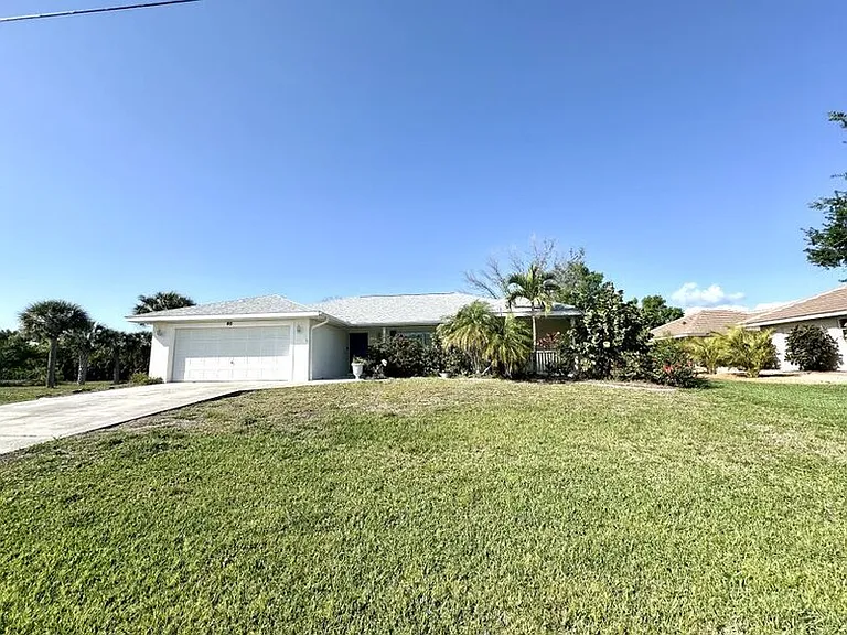 95 White Marsh Ln — Photo 2