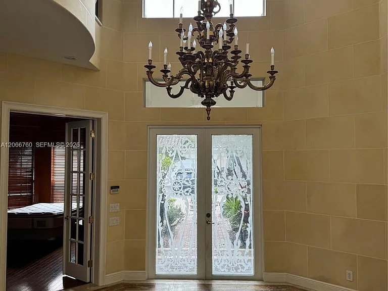 891 Captiva Dr — Photo 5