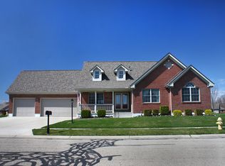 2010 Tandem Dr, Xenia, OH 45385