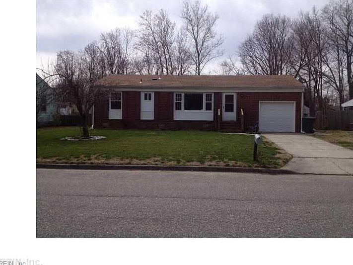 1st image of 305 Mona Dr