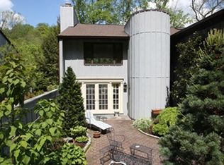 23 Brandywine Falls Rd, Wilmington, DE 19806