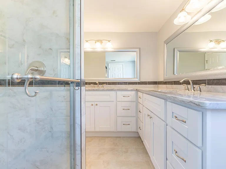 9016 Hunt Club Ln — Photo 25