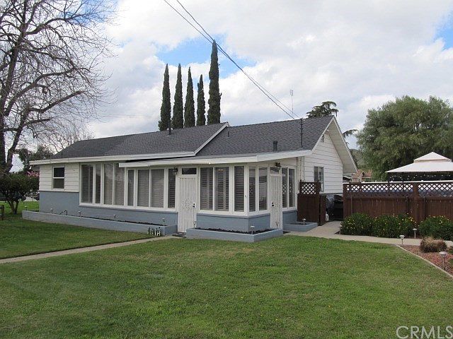 1st image of 32716 Avenue D