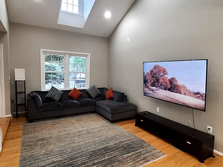510 Stoney Creek Ct — Photo 6