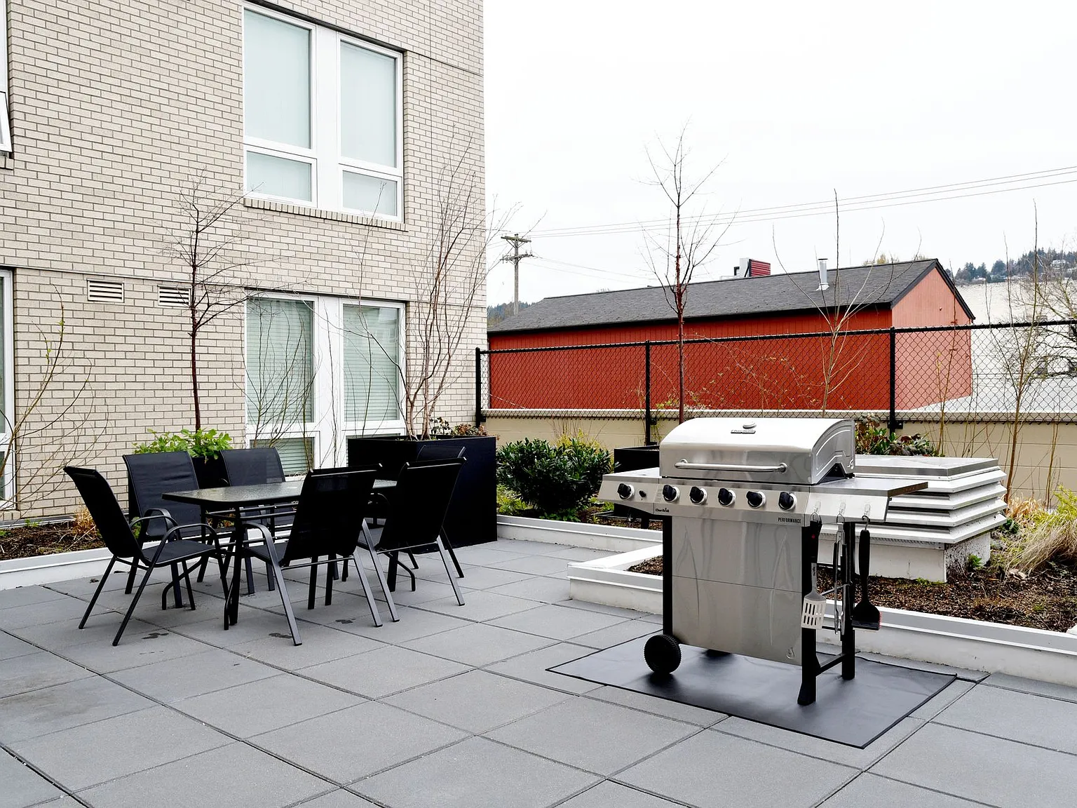 KOZ on 16th — Photo 1