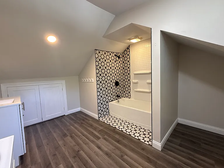 308 Anderson Ave — Photo 24
