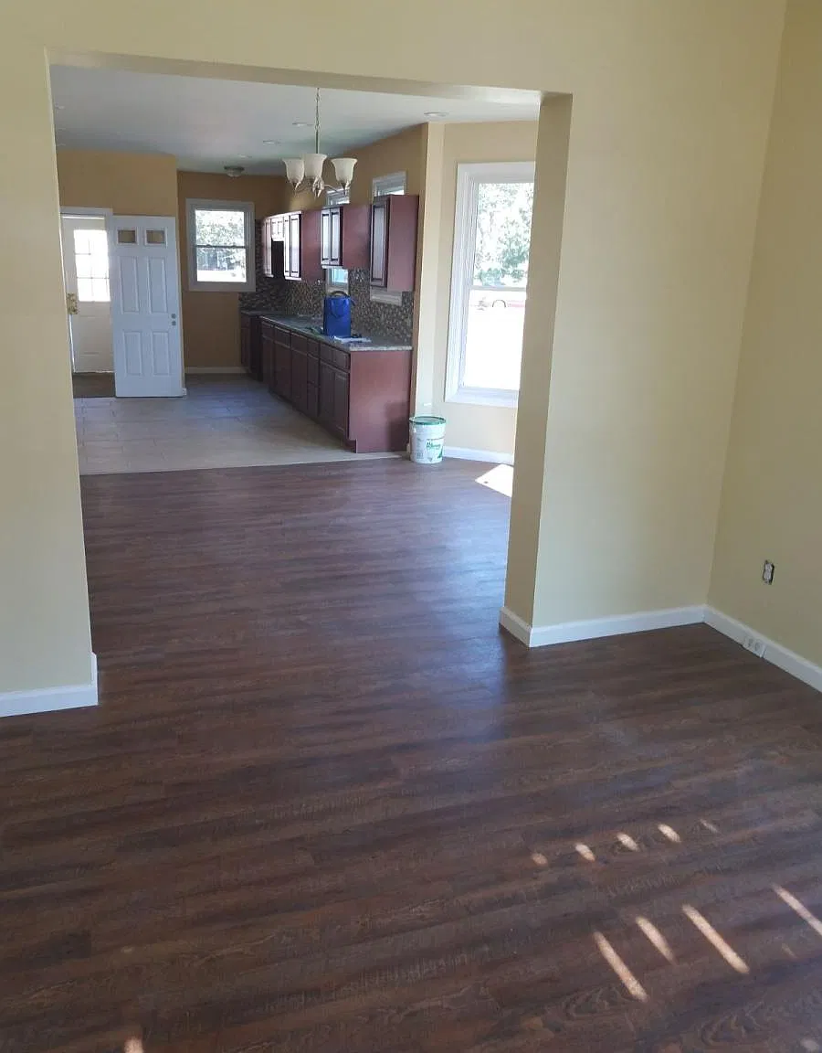 2 bed, 910 sqft, $1,700 — Photo 3