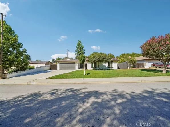 587 Sycamore Ave, Claremont, CA 91711