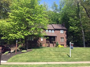 2662 Ravenwood Ct, Wexford, PA