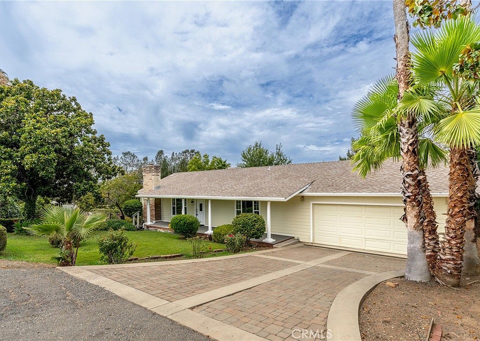 1st image of 3295 Hildale Ave