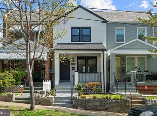 3924 R St SE, Washington, DC 20020