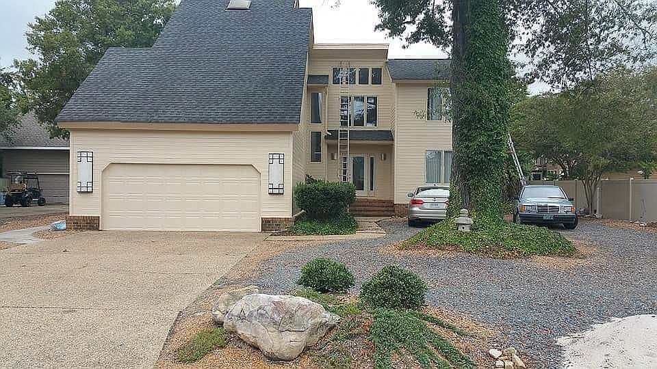 1st image of 605 Christine Dr