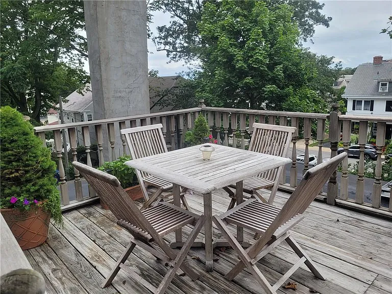 30 Kay St #5 — Photo 32