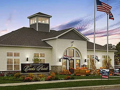 Residence at Cook's Pointe — Photo 5
