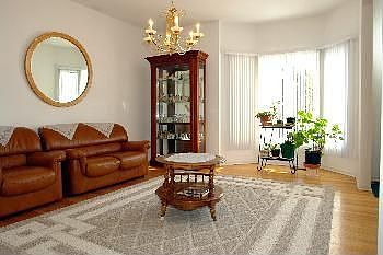 2nd image of 334 N Pondview Dr