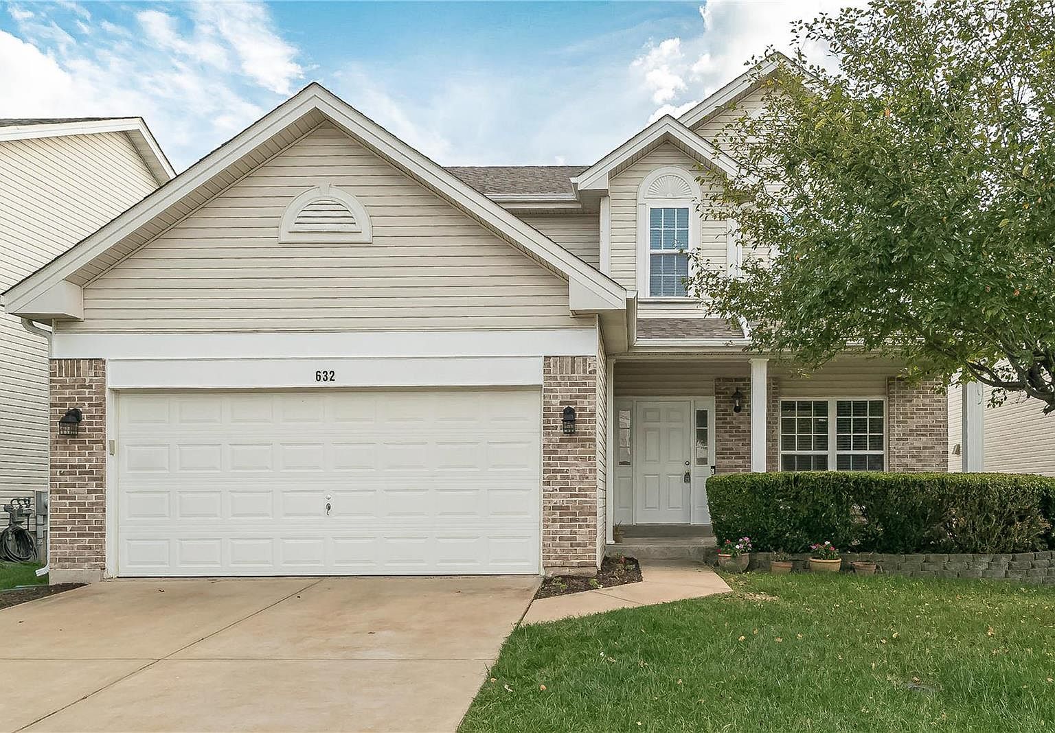 632 Brook Meadow Dr, Ballwin, MO 63021 Zillow