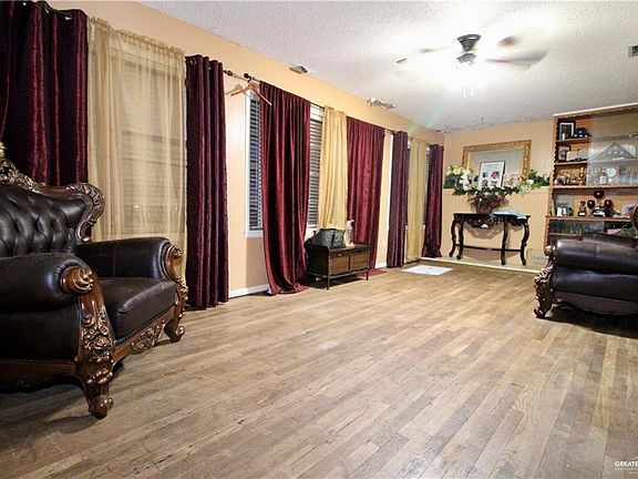 4th image of 714 Gonzalez Rd #1/2