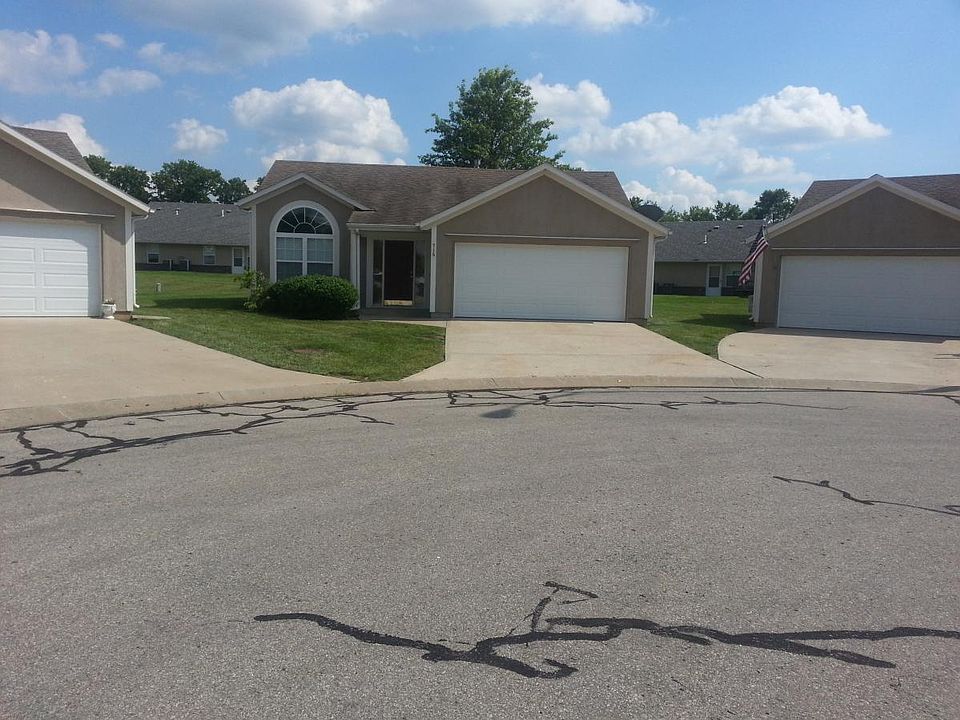 1st image of 705 Autumn Ct
