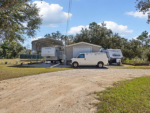 5th image of 15832 Reed Dr #4