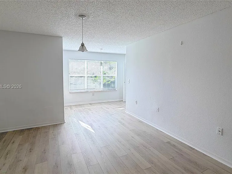 13060 Vista Isles Dr #212 — Photo 5