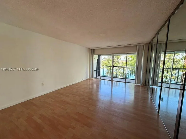 8775 Park Blvd #318 — Photo 31