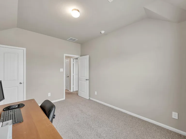 2717 Williams Grove Ct — Photo 32