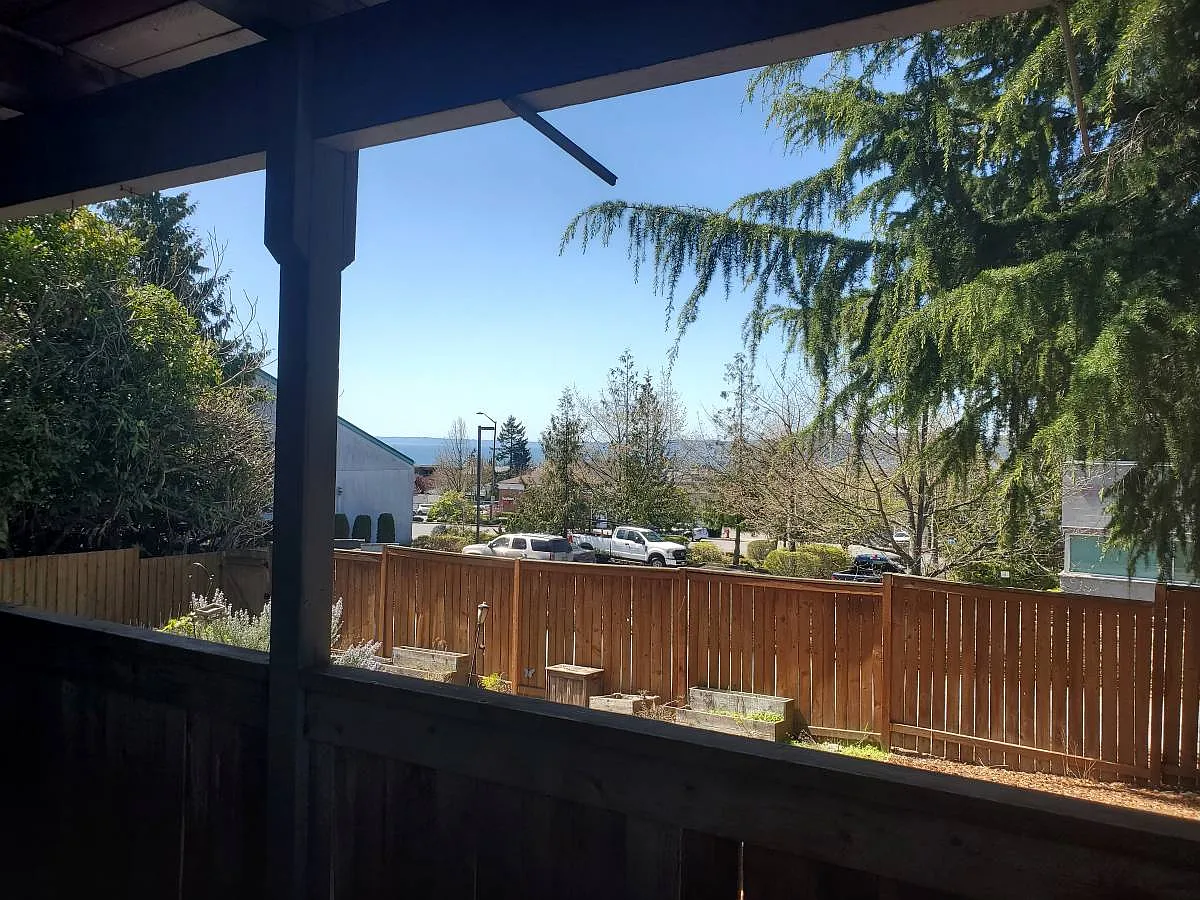 Building Photo - 22015 8th Ave S #2