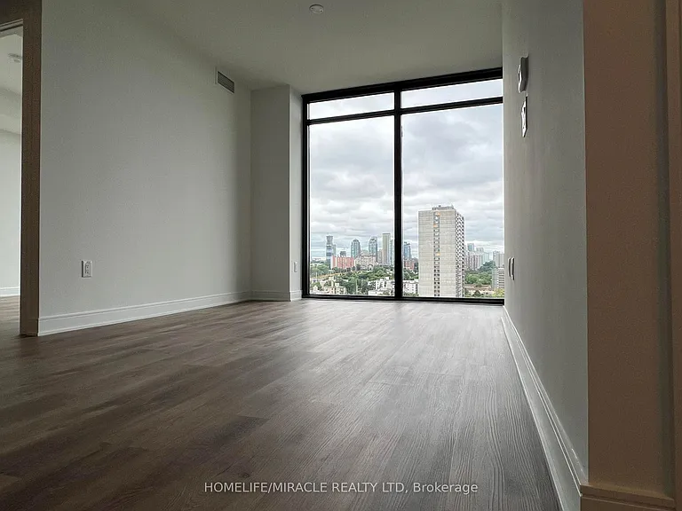 86 Dundas St E #1603 — Photo 5