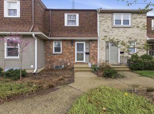2533 Essex Ct #38, Saint Joseph, MI 49085