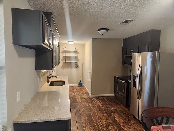 5th image of 130 Lee Road 42