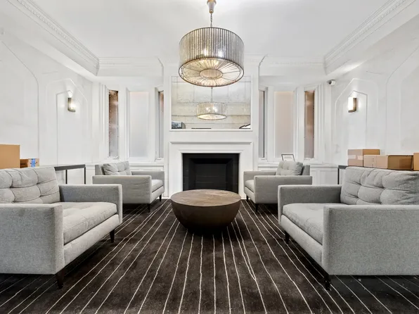 526 West 111th Street image 15 of 16