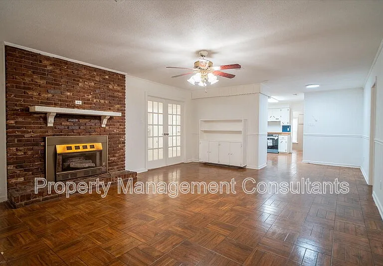 2524 Chickasaw Dr — Photo 12