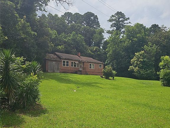 2nd image of 2087 University Way
