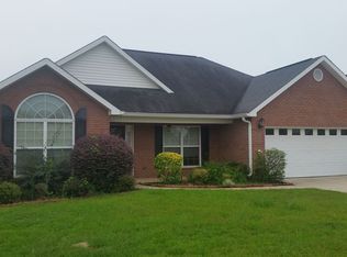 235 Sedgebrooke Dr, Warner Robins, GA