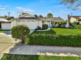21000 Strathern St, Canoga Park, CA 91304