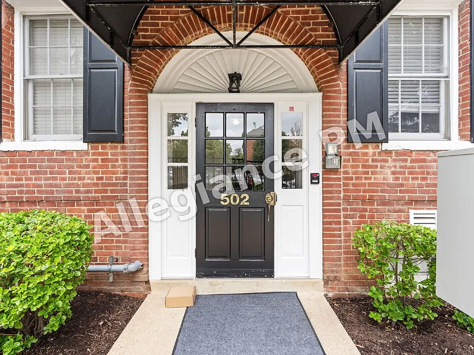 502 Bashford Ln #3213