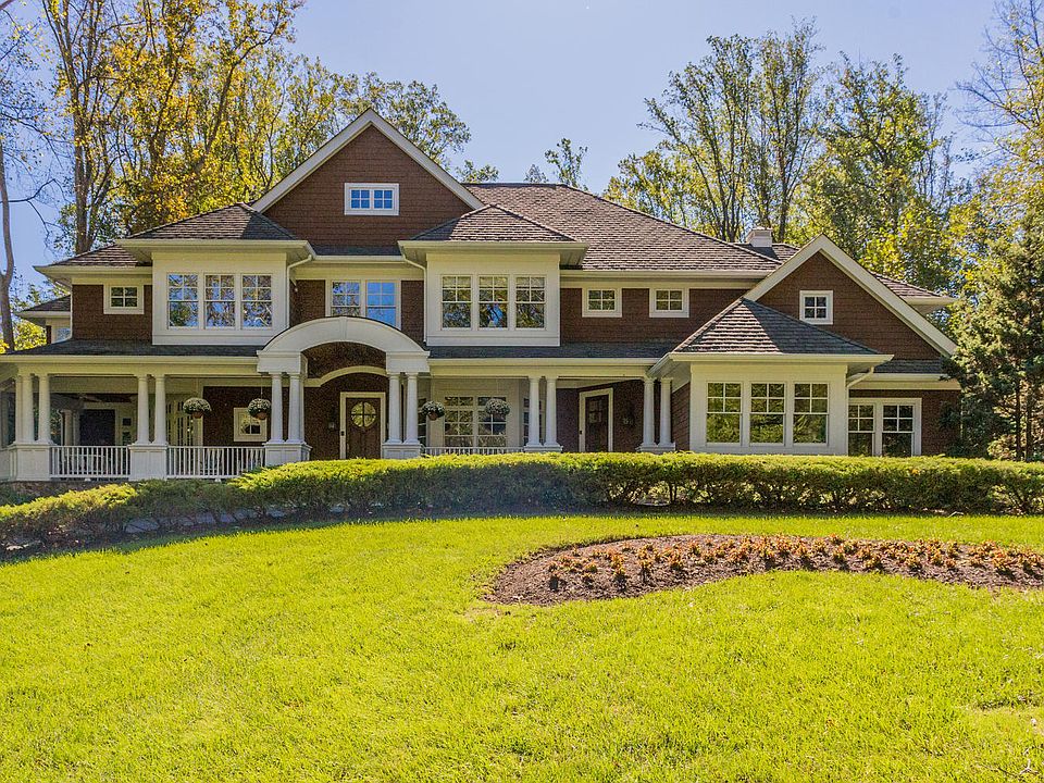 1st image of 6719 Lucy Ln