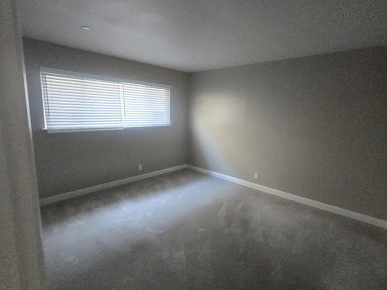 255 MacArthur Boulevard — Photo 49