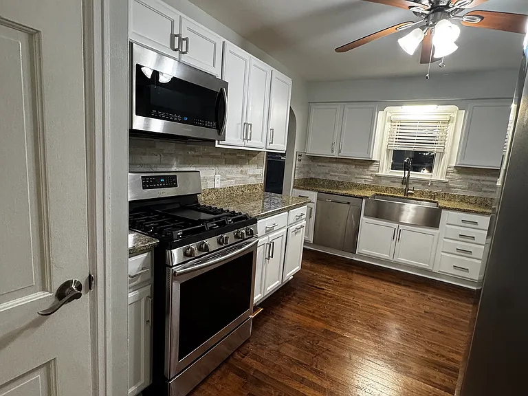2324 S 58th St — Photo 22