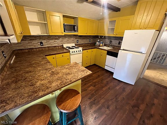 5th image of 433 Ray Ave NE