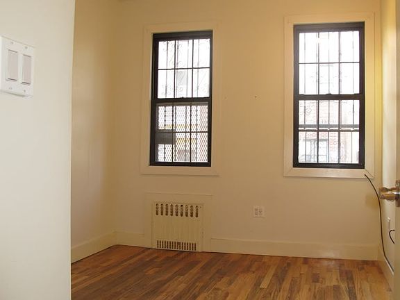 2nd image of 1498 Dekalb Ave APT 3L