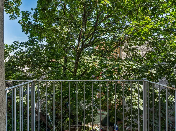 100-15 34th Avenue image 24 of 31